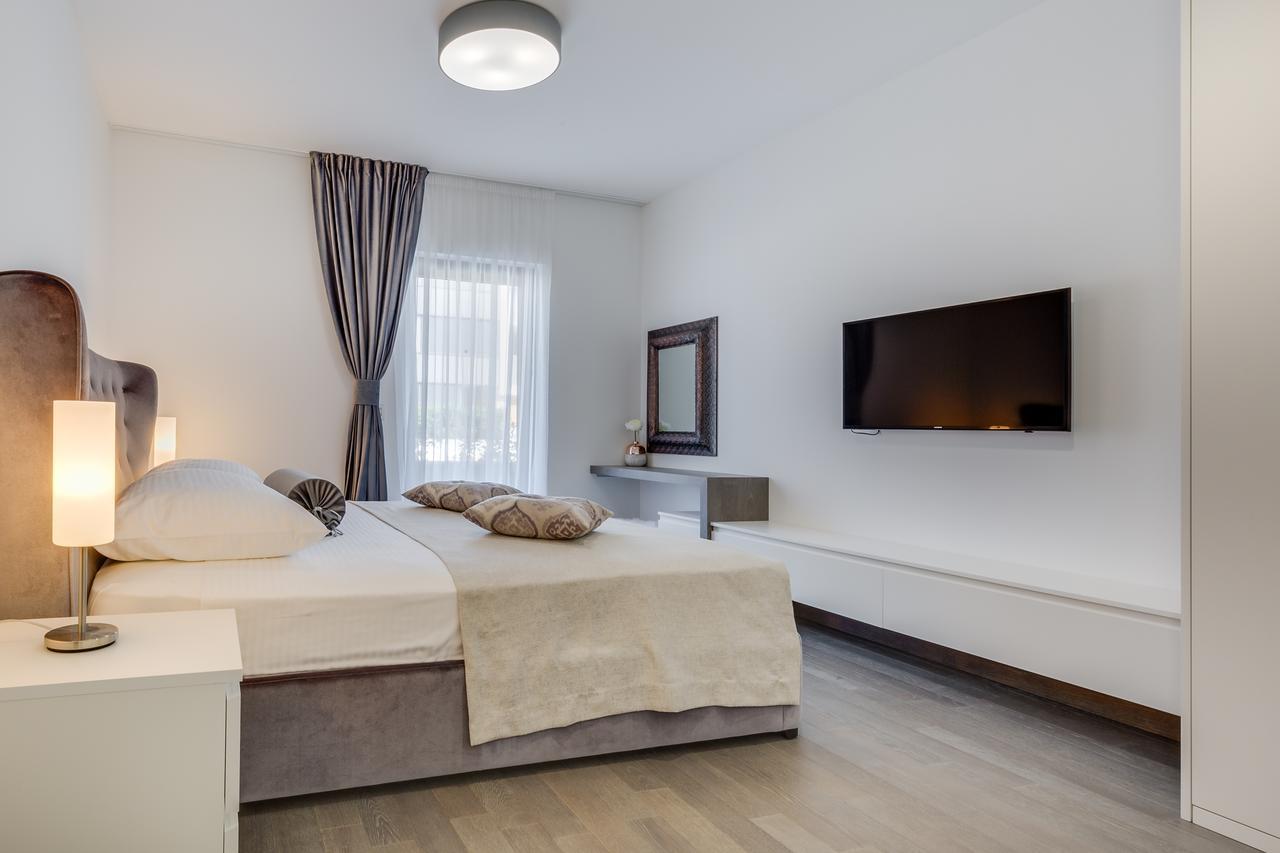 Shell Luxury Residences With Pool And Whirlpool Zára Kültér fotó