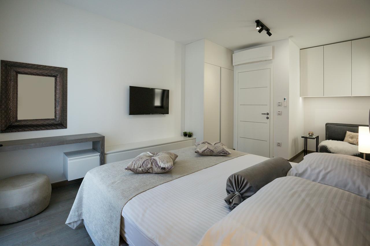 Shell Luxury Residences With Pool And Whirlpool Zára Kültér fotó