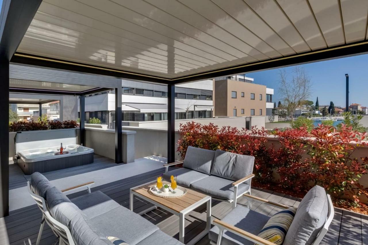Shell Luxury Residences With Pool And Whirlpool Zára Kültér fotó