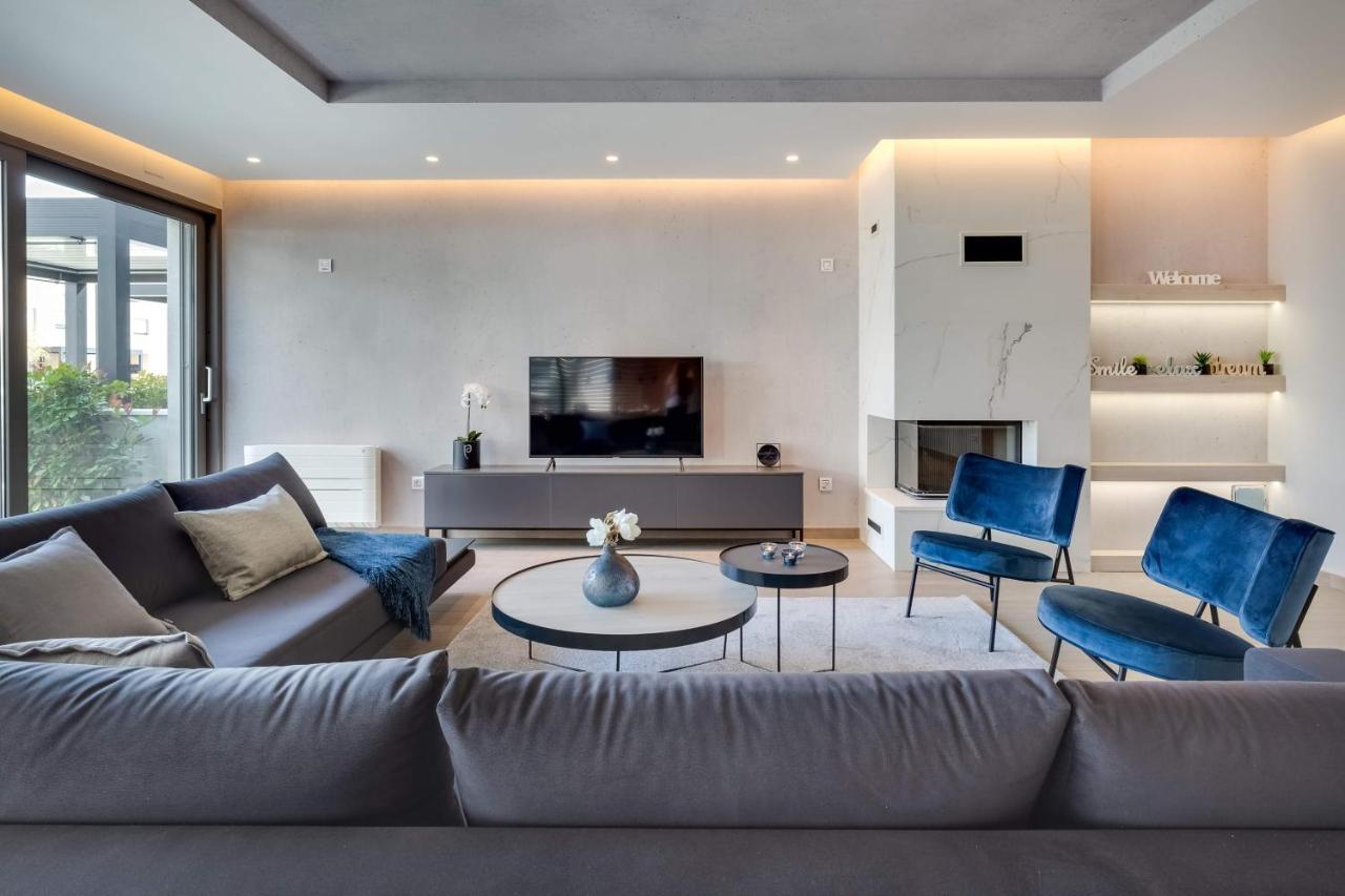 Shell Luxury Residences With Pool And Whirlpool Zára Kültér fotó